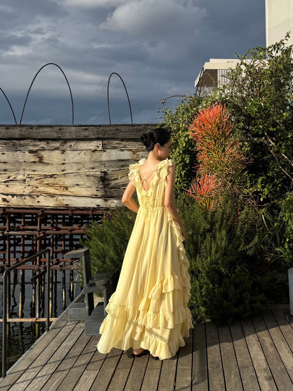 Sunset Ruffle Asymmetrical Maxi Dress Romantic Flowy Vacation Look gunne sax vintage dress