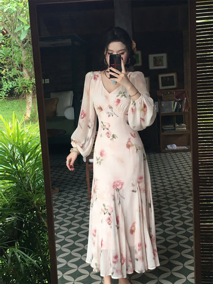 Soft Peach Mist Maxi Dress Gentle Romantic Look for SpringSummer 2025 gunne sax vintage dress