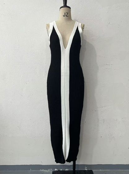 Contrast Trim Deep V Tank Strap Knit Maxi Dress