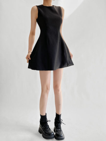Black – Elegant Slimming Waist Dress