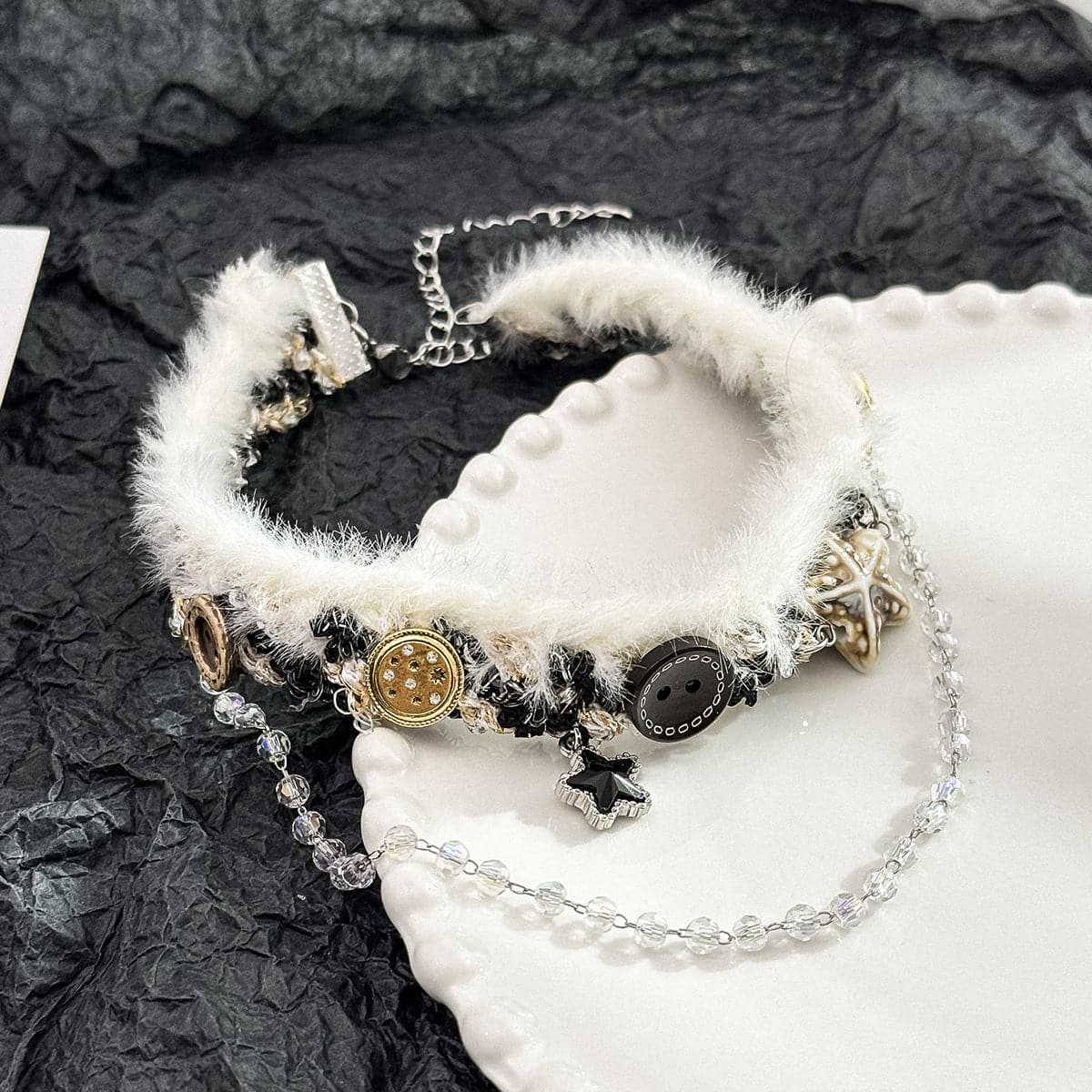 Layered fluffy star decor choker necklace