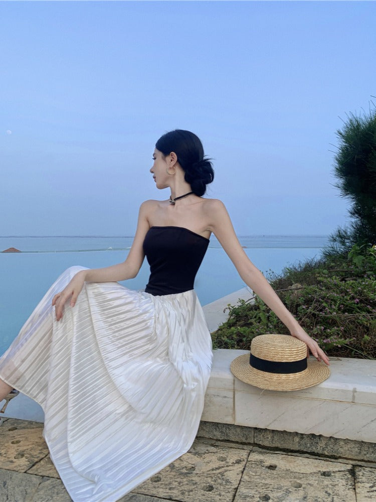 Off-Shoulder Pleated Maxi Dress Elegant Flowing Summer Outfit