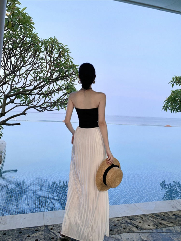 Off-Shoulder Pleated Maxi Dress Elegant Flowing Summer Outfit