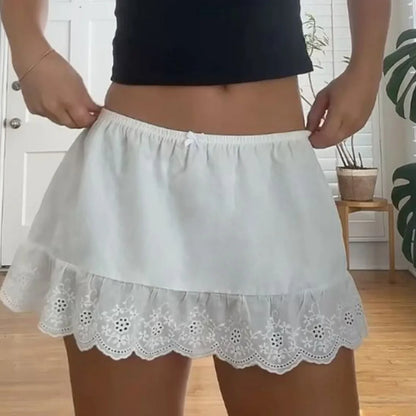 Petal Lace Coquette Pleated Skirt