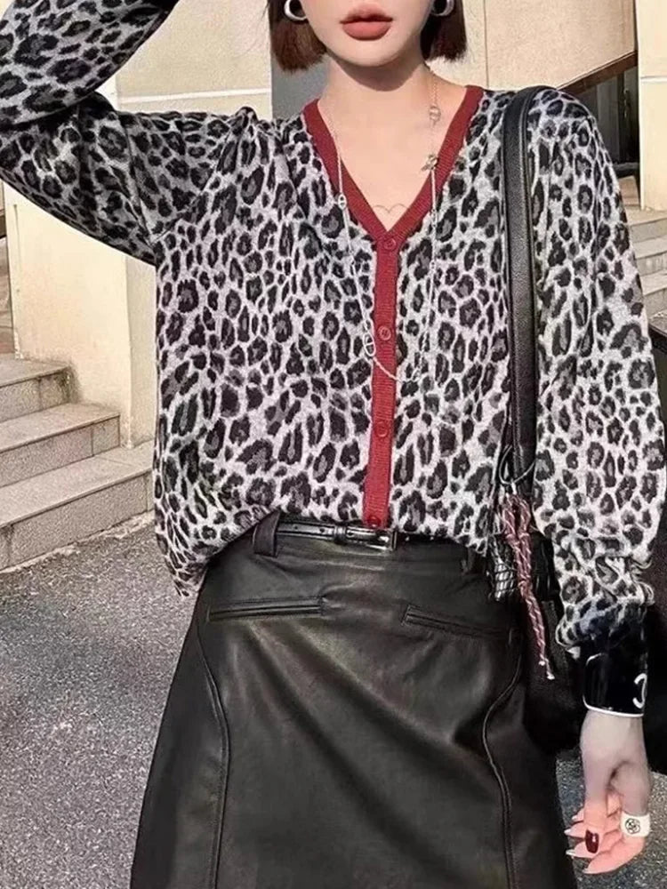 Knitted Sweaters for Women Fashion Vintage Long Sleeve Jumpers New Autumn Winter Leopard Loose Single Breasted Cardigan