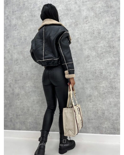 STYLISH LEATHER JACKET