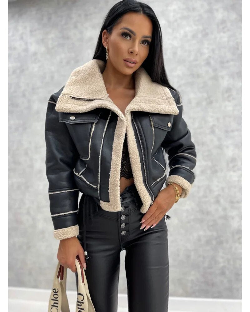 STYLISH LEATHER JACKET