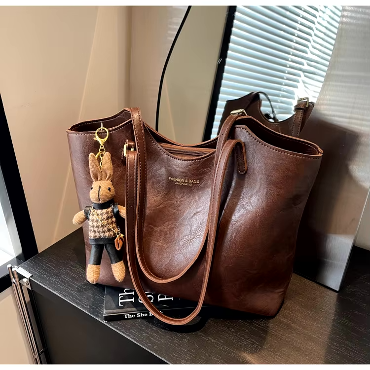 Rustic Edge | Shoulder Bag