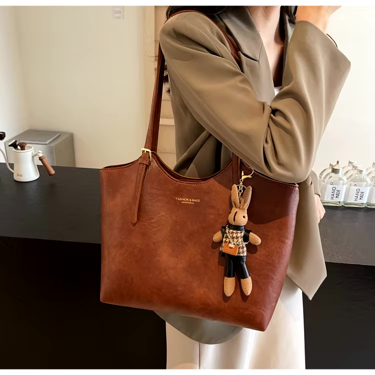 Rustic Edge | Shoulder Bag