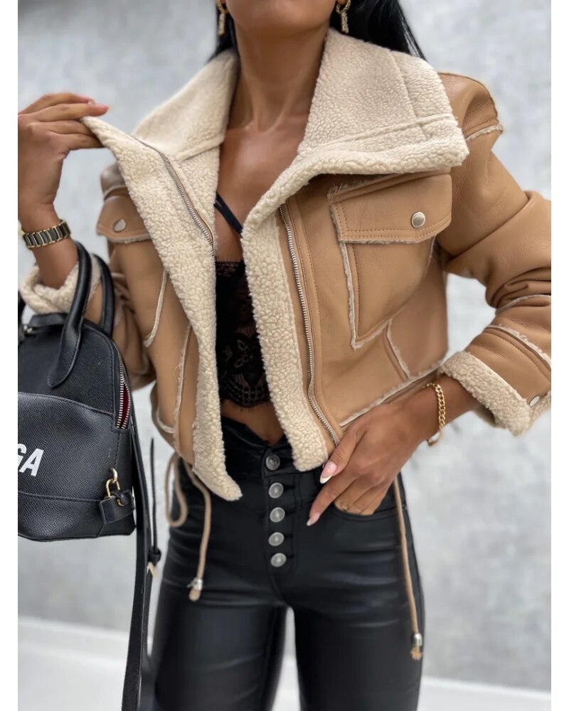 STYLISH LEATHER JACKET