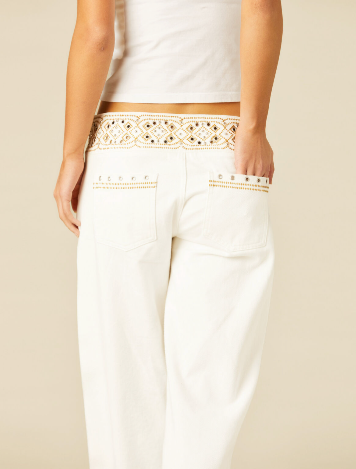 Nicola | Embroided Jeans