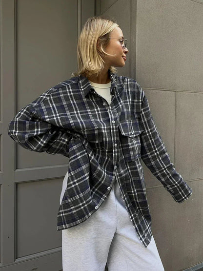Women's Vintage Checked Flannel Shirt – Loose Fit Long Sleeve Top