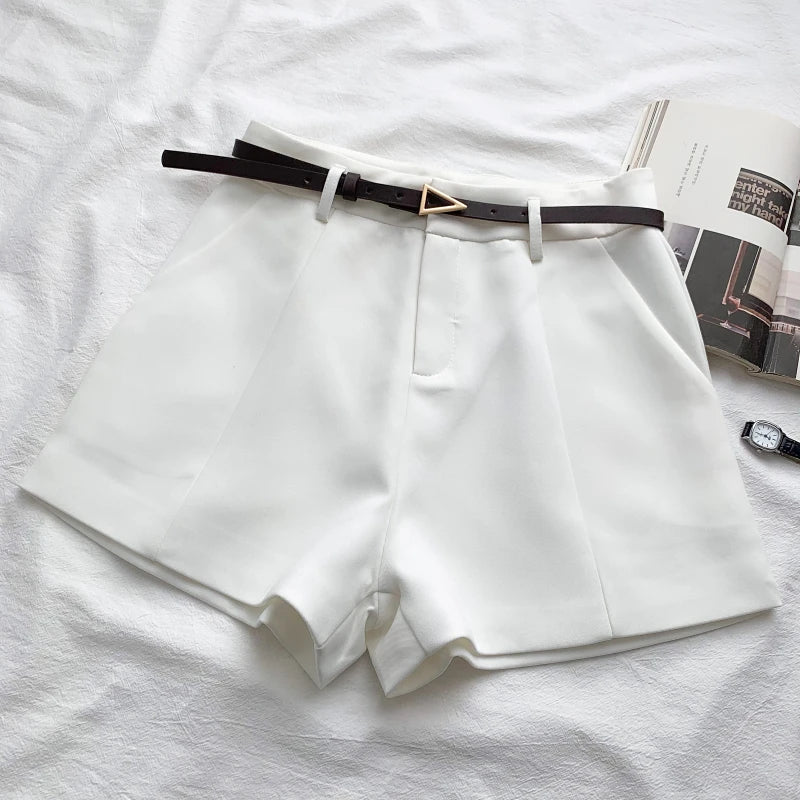 Evelyn | High-Waist Shorts