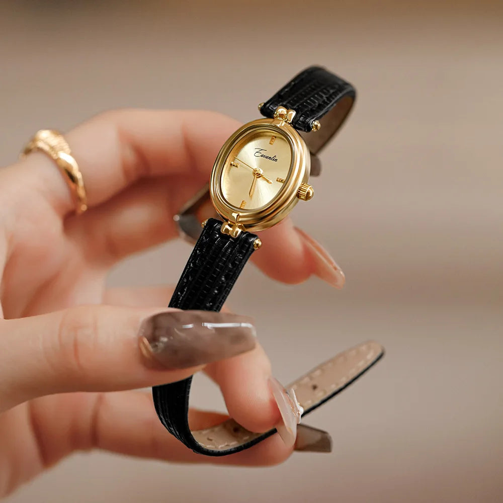 Women's Gold Dial Wrist Watch – Leather Strap Elegant Timepiece