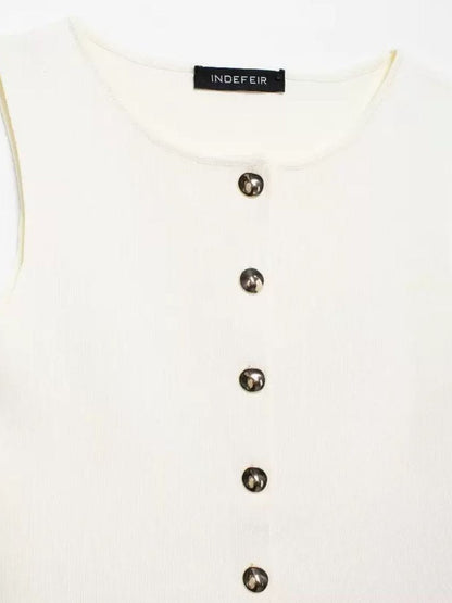 Sleeveless Button-up Vest Top