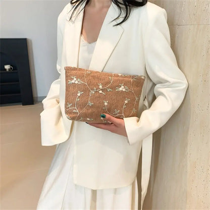 Rattan Handheld Straw Clutch Wristlet