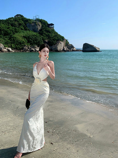 Sultry Cutout Halter Dress Elegant Beach & Birthday Party Fit
