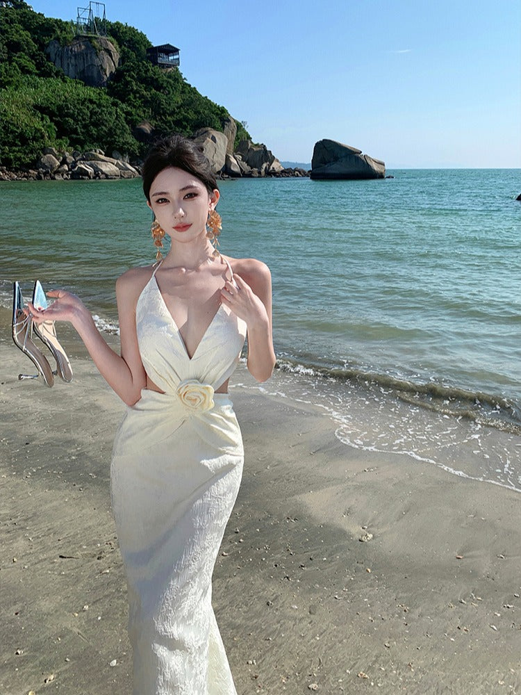 Sultry Cutout Halter Dress Elegant Beach & Birthday Party Fit