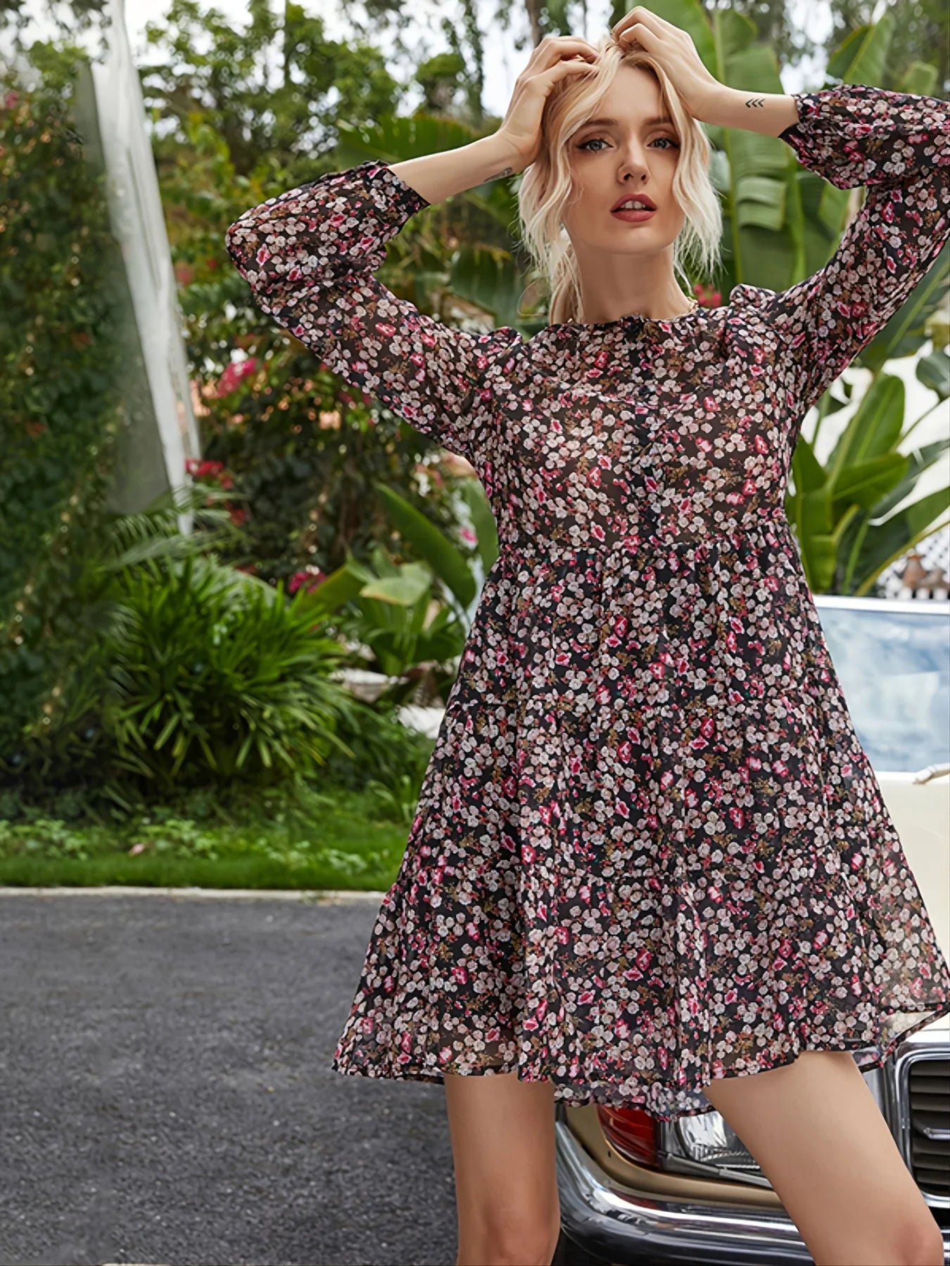Floral O-neck Mini Party Floral Dress