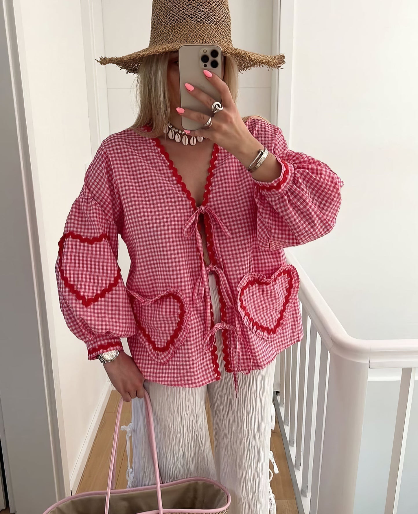 Trendy Summer Top with Heart Print – Lightweight and Stylish Women's Blouse