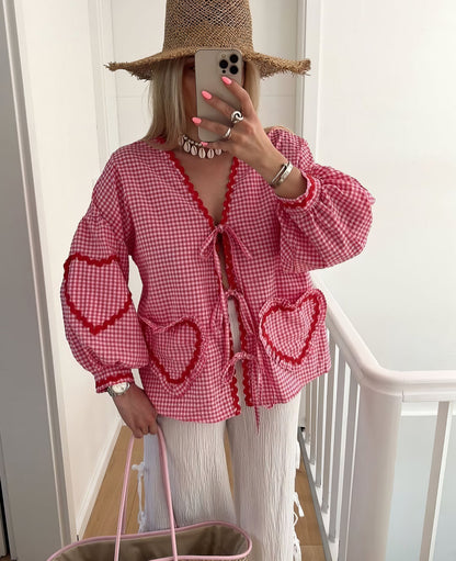 Trendy Summer Top with Heart Print – Lightweight and Stylish Women's Blouse