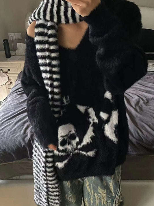 Skull Print V Neck Loose Sweater