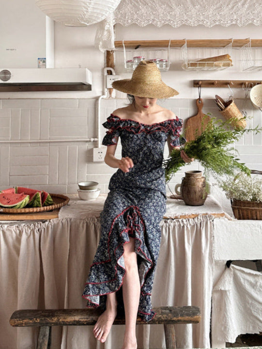 Vintage-inspired Contrast Floral Fishtail Dress