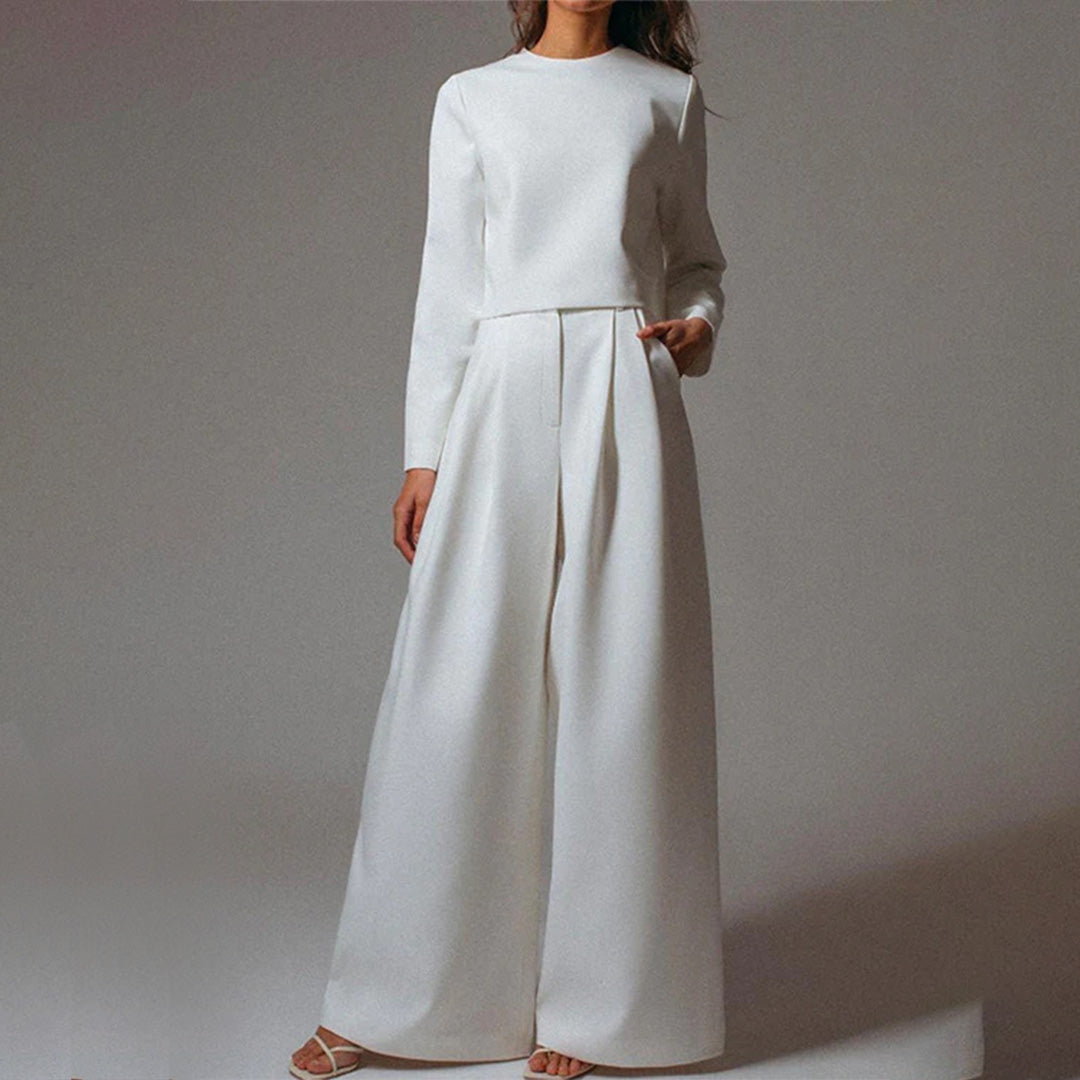 | Women’s Relaxed Fit Two-Piece Outfit Set