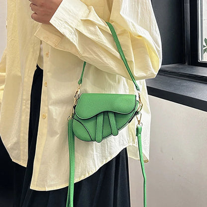 Fashion Mini Handbag Zipper Messenger Saddle Solid Color Bag