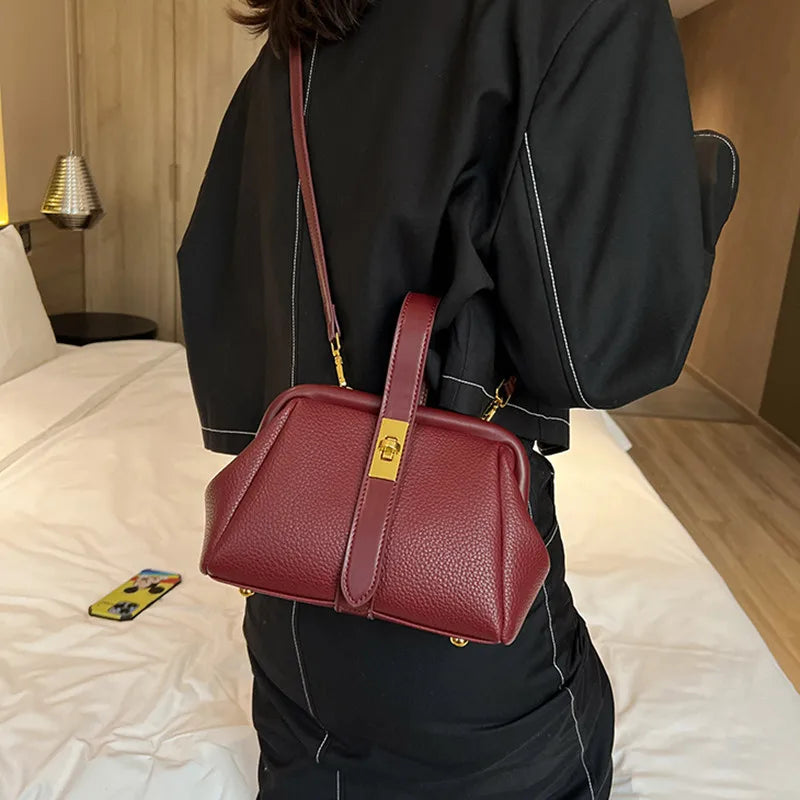 Retro Designer Luxury Crossbody Shopping Handbag