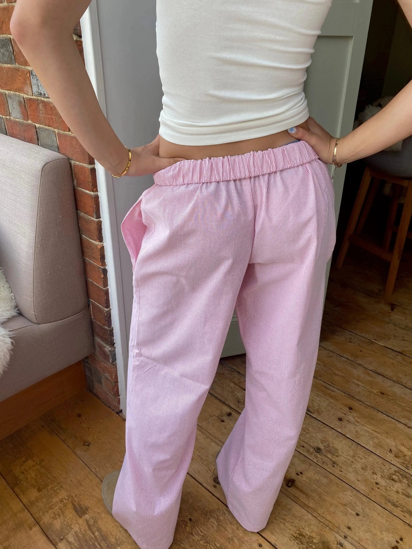 Women's Trousers With Elastic Waistband