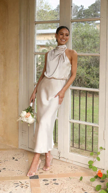 Women’s Elegant Halter Midi Dress – Draped Neckline with Fluid Silhouette
