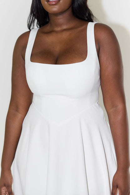 Women’s Midi Dress – Flattering Fit – Cinched Waist – Flowing Silhouette
