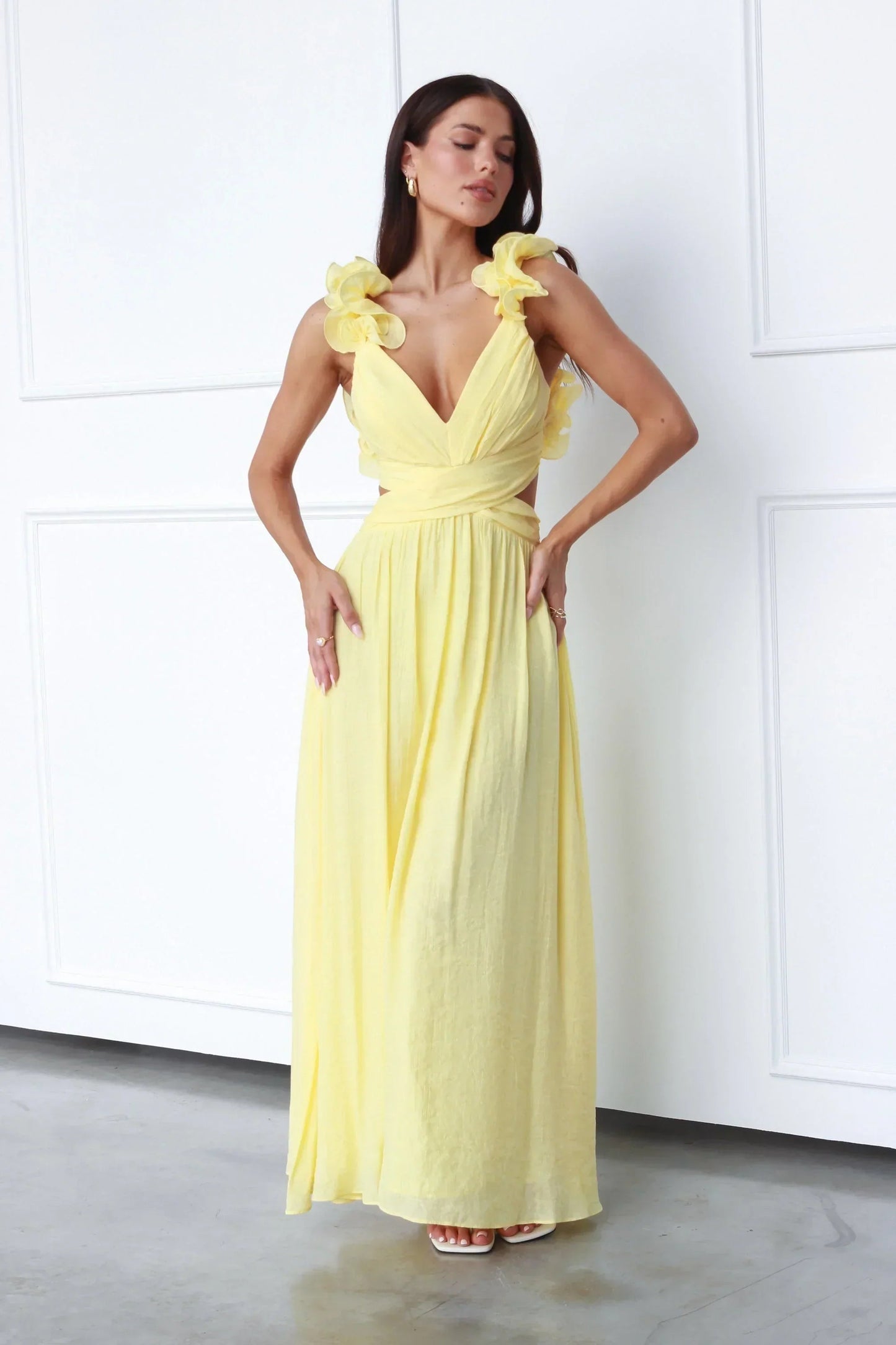 Vanessa | Elegant Backless Dress