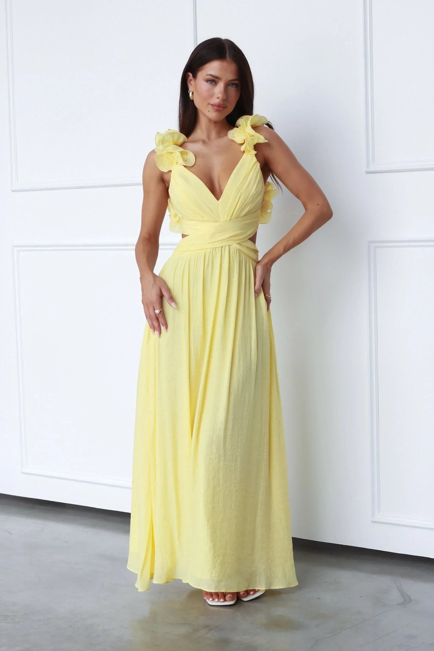 Vanessa | Elegant Backless Dress