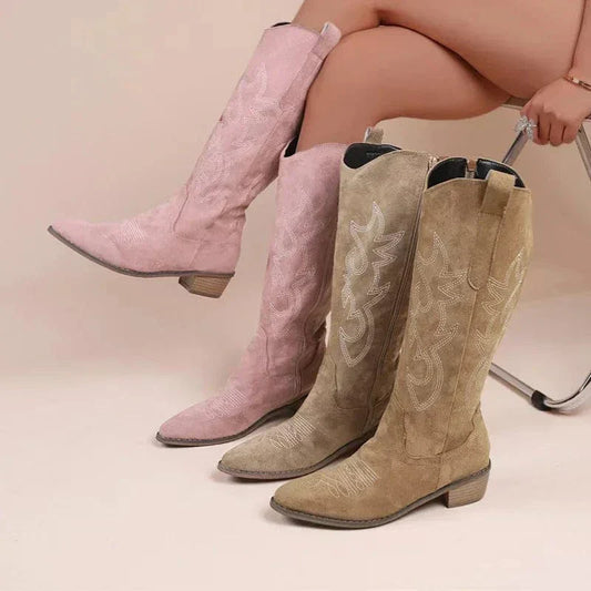 Anna & Rose | Ravienne™ | Trail Boots