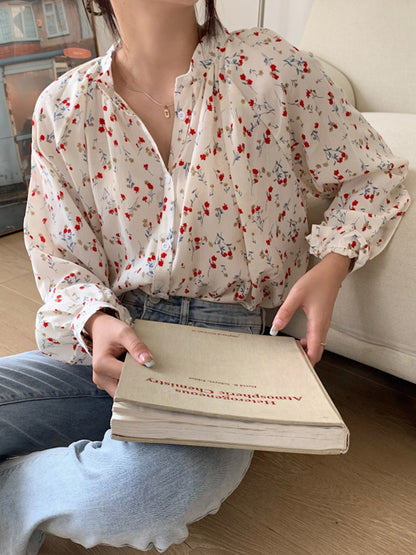 Adela Vintage Floral Print Crew Neck Blouse