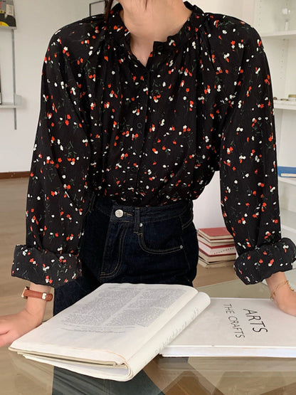 Adela Vintage Floral Print Crew Neck Blouse-Black