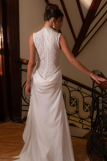 Sleeveless High Neck Flower Lace Patchwork Reception Dress