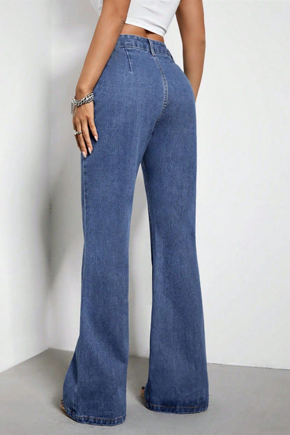 High Rise Straight Cut Jean