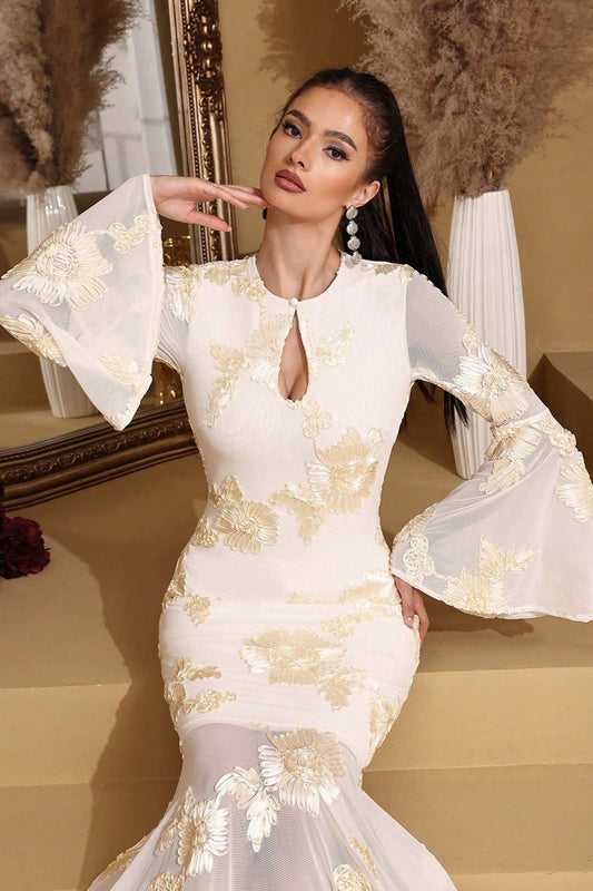 Elegant Embroidered Mesh Trumpet Sleeve Prom Dress