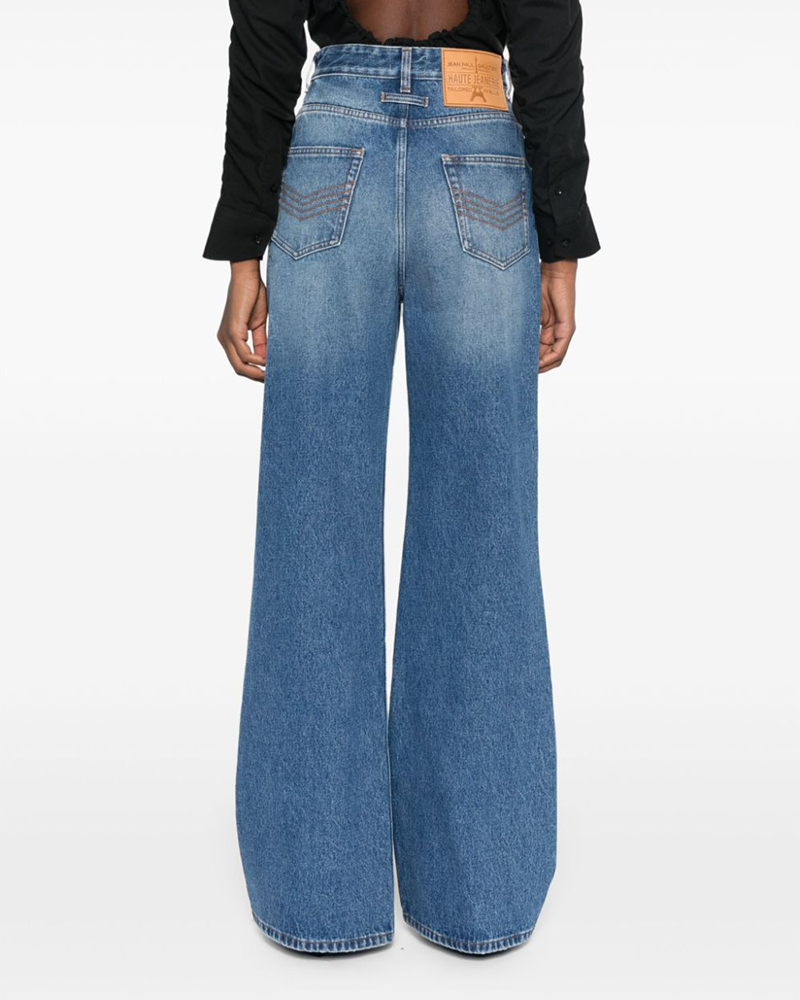 High Waist Buttoned Straight Jeans