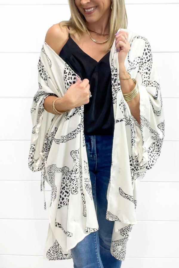 White Cheetah Print Loose Fit Open Front Kimono
