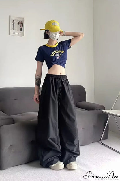 Athletic Stretchy Waist Relaxed Cargo Pants