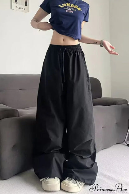 Athletic Stretchy Waist Relaxed Cargo Pants