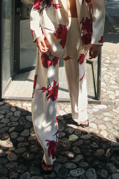 Nelly Printed Floral Blazer Set