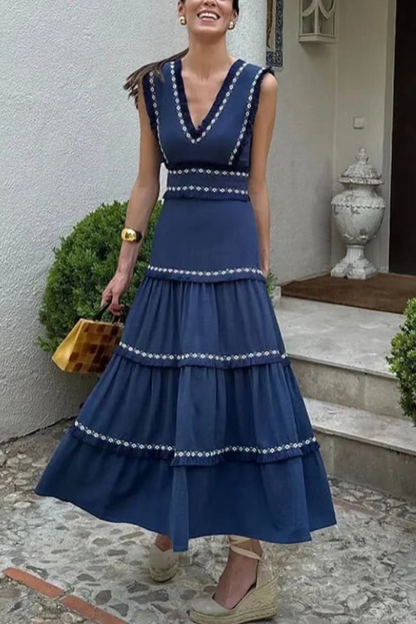 Temperamental and Mature V-neck Tassel Dress