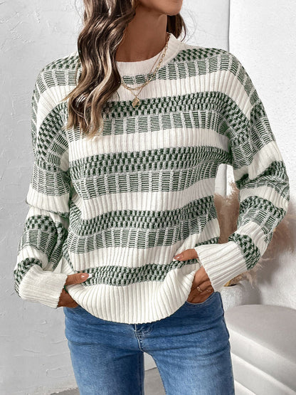 Women Pullover Sweater Hunter Green Two-Tone Jewel Neck Long Sleeves Layered Acrylic Sweaters