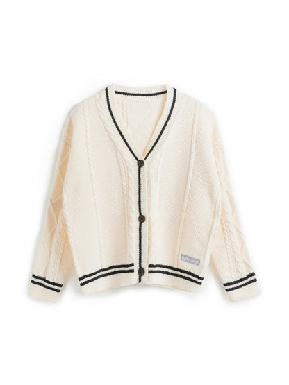 Oversize Star Embroidered Cable Knit Cardigan