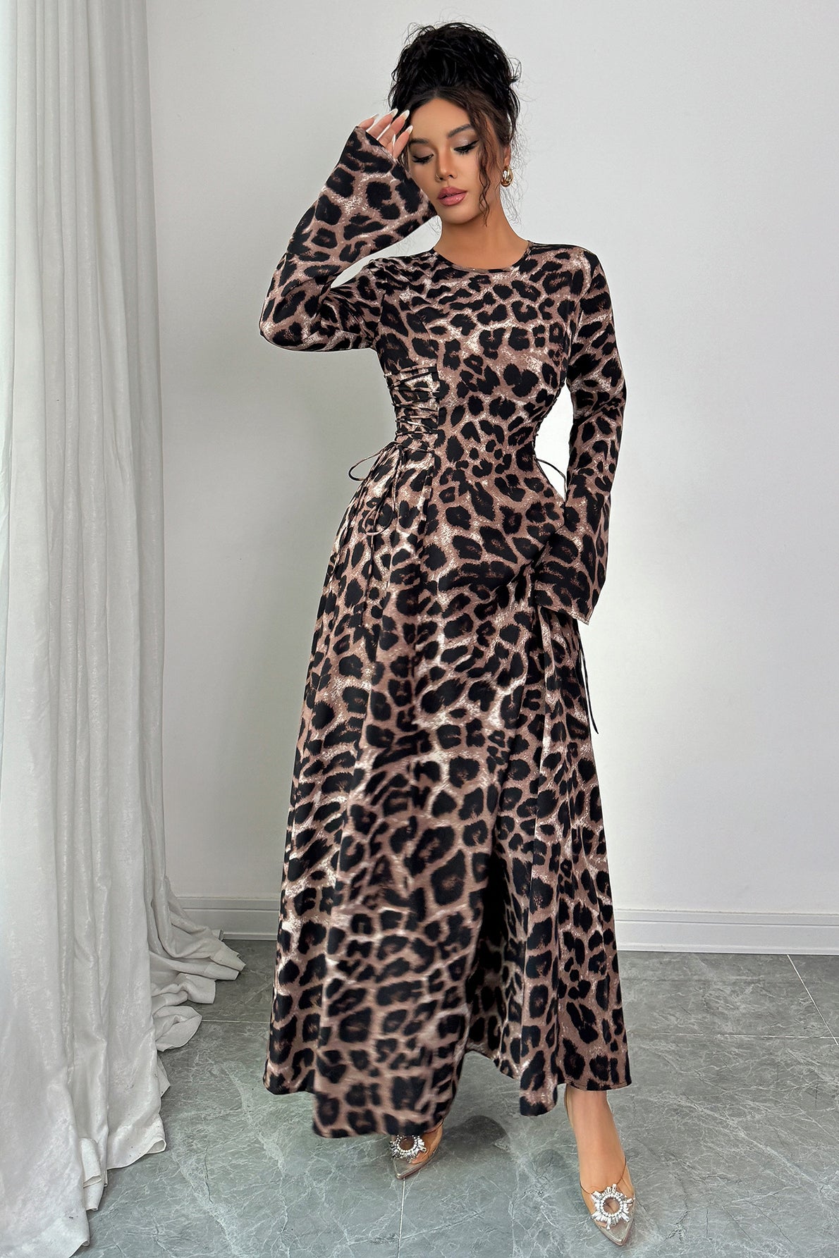 Chic Leopard Long Sleeve Maxi Dress